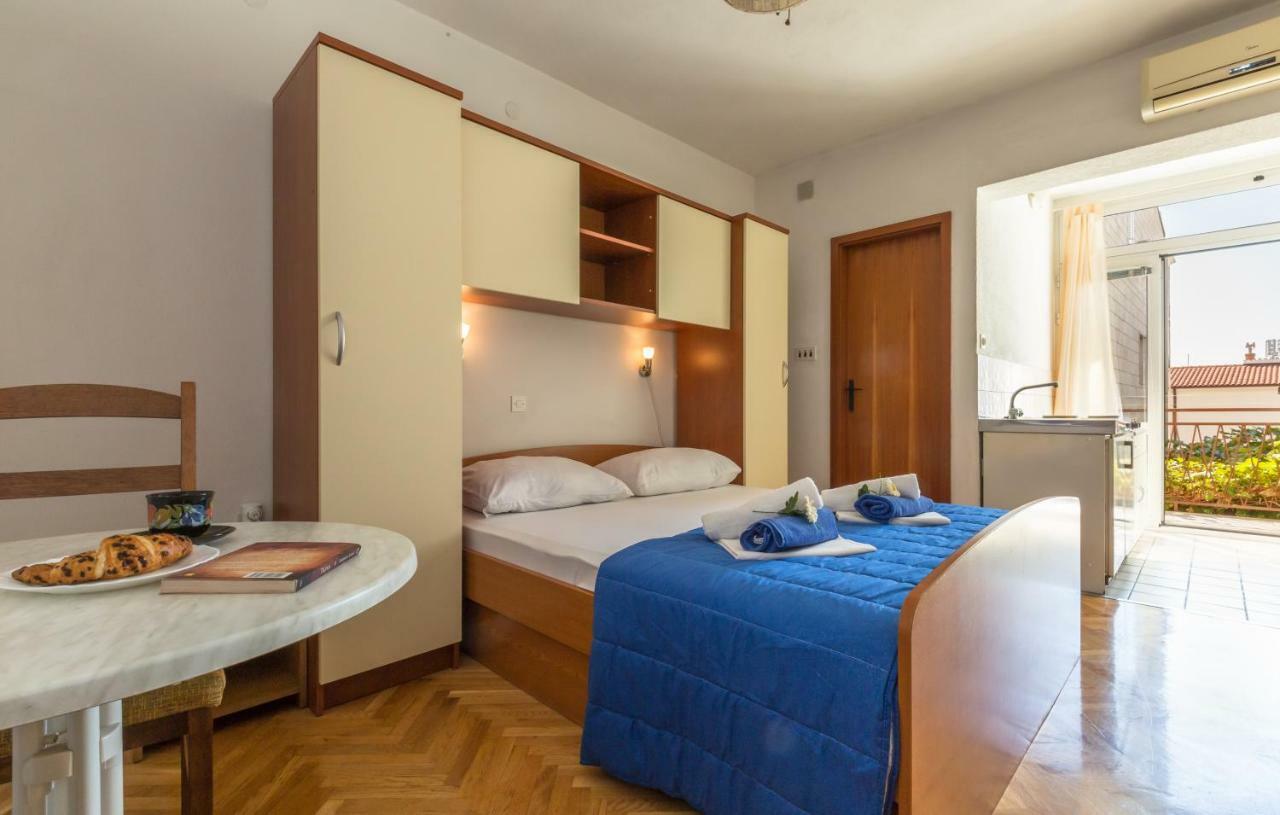 Apartmani Mara Makarska Kültér fotó